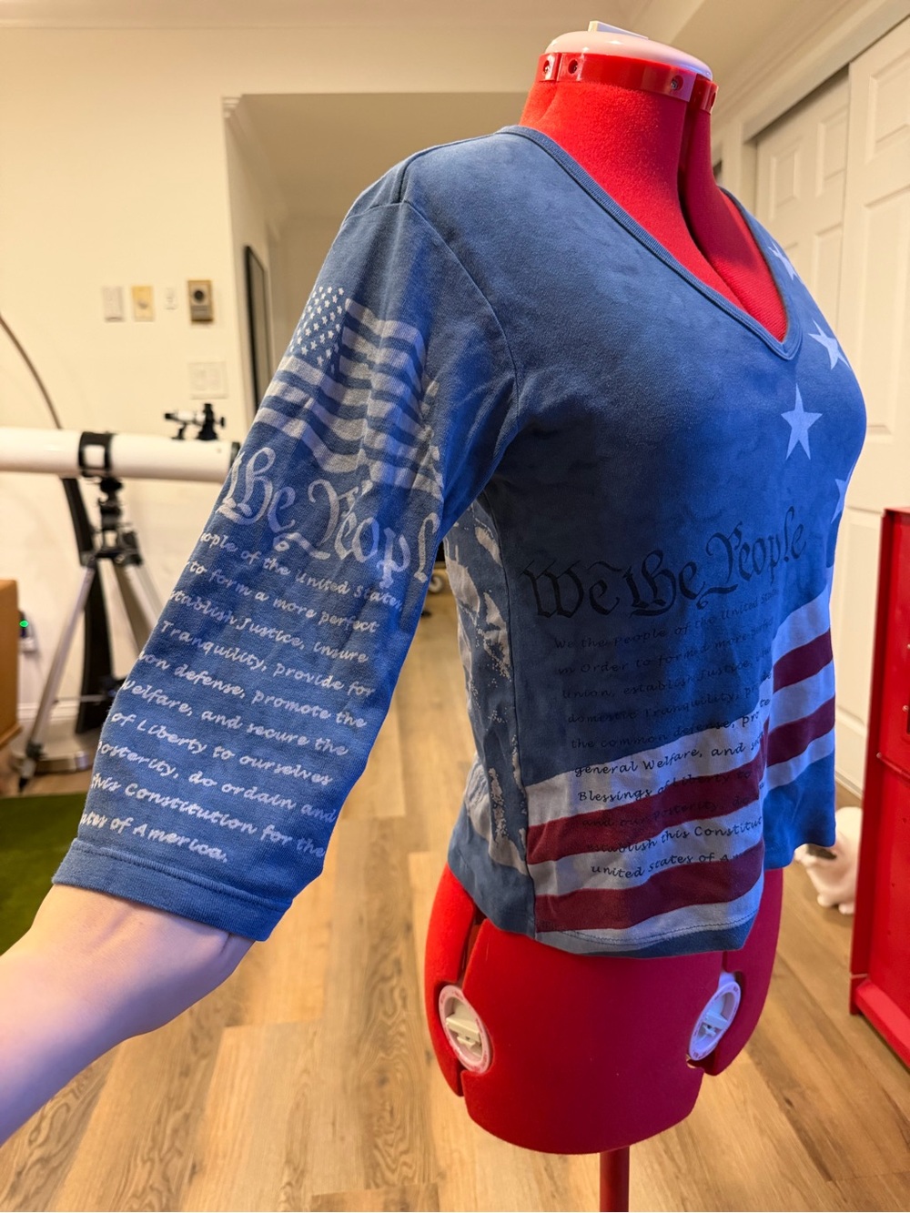 Vintage Fitted Y2K Glima “We The People” Top